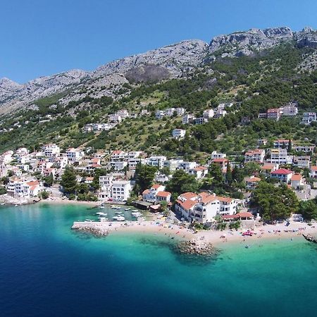 Apartments By The Sea Pisak, Omis - 2802 Dış mekan fotoğraf