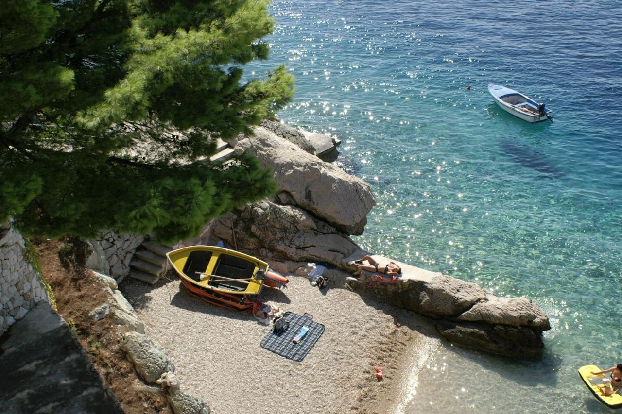 Apartments By The Sea Pisak, Omis - 2802 Dış mekan fotoğraf